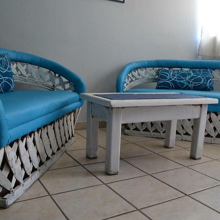 Hotel Y Suites Los Alcatraces Leon Bagian luar foto